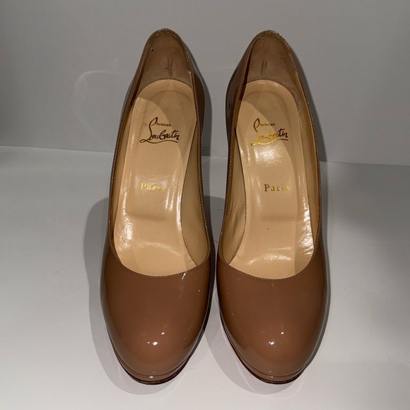 Christian Louboutin Platform Pump - Picture 2 of 8